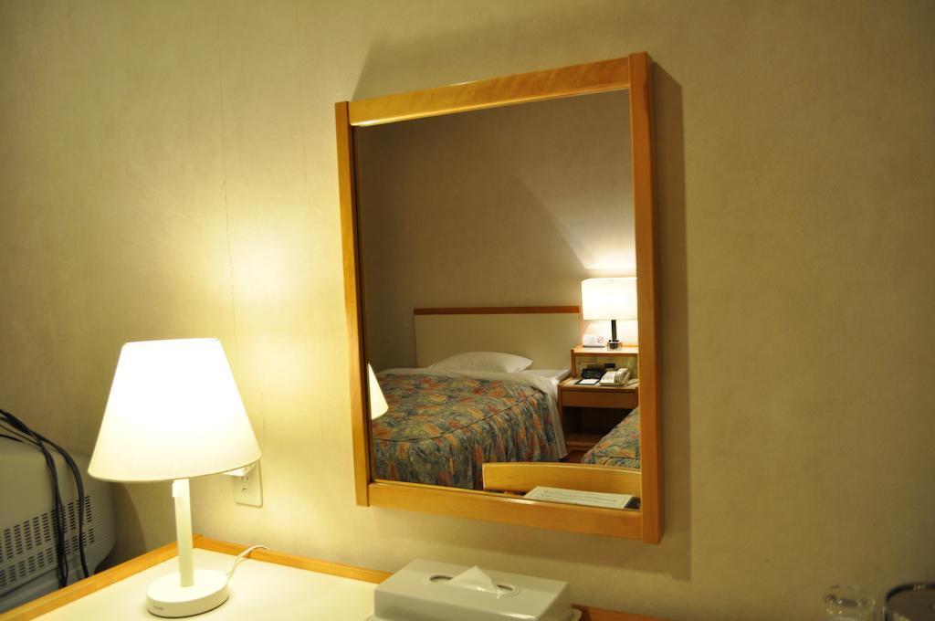 Hotel Sapporo Sun Plaza Quarto foto